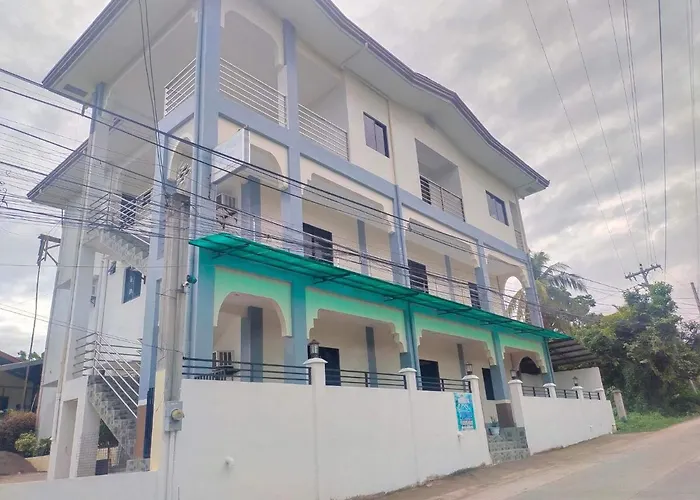 Hostel Junie House
