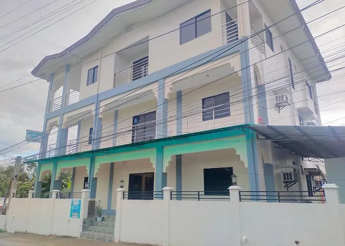 Junie House Hostel