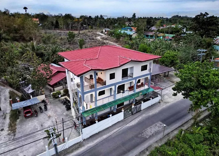Junie House Moalboal